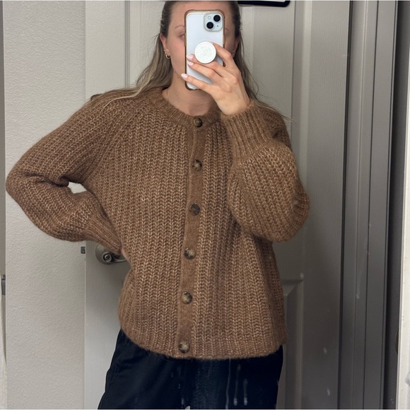 Sézane Emile Cardigan in Mottled Camel - Picture 10 of 14